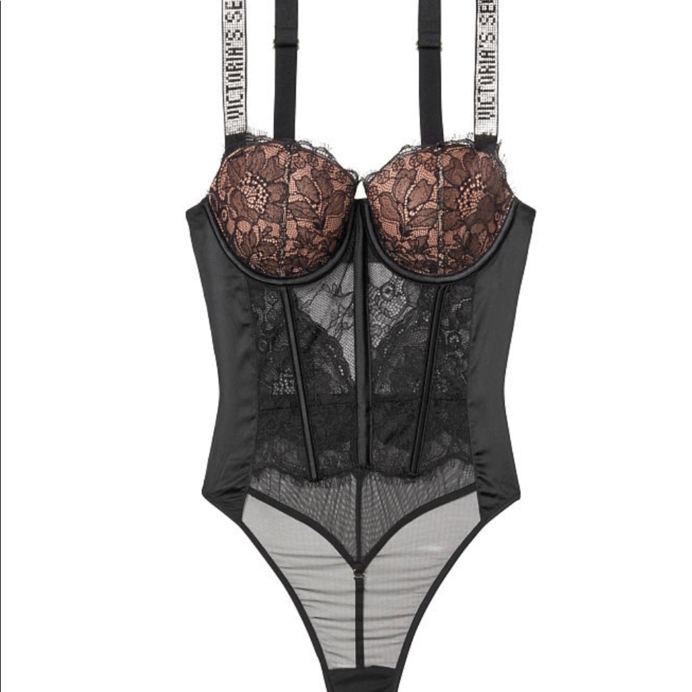 Victoria Secret Lightly Lined Teddy